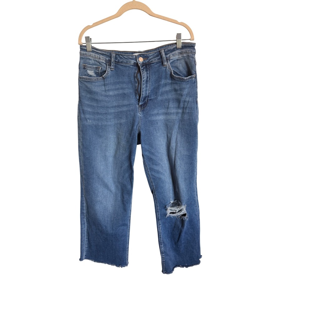 Vervet Los Angeles V2650 Medium Wash Distressed Raw Hem Straight Leg‎ Jeans 31